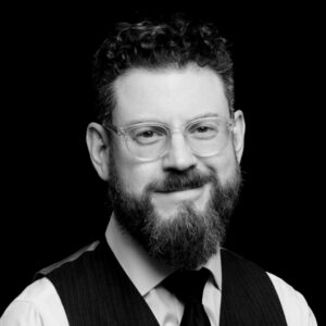 Noah Landow headshot