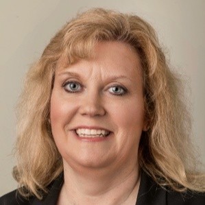 Heidi Sporel headshot